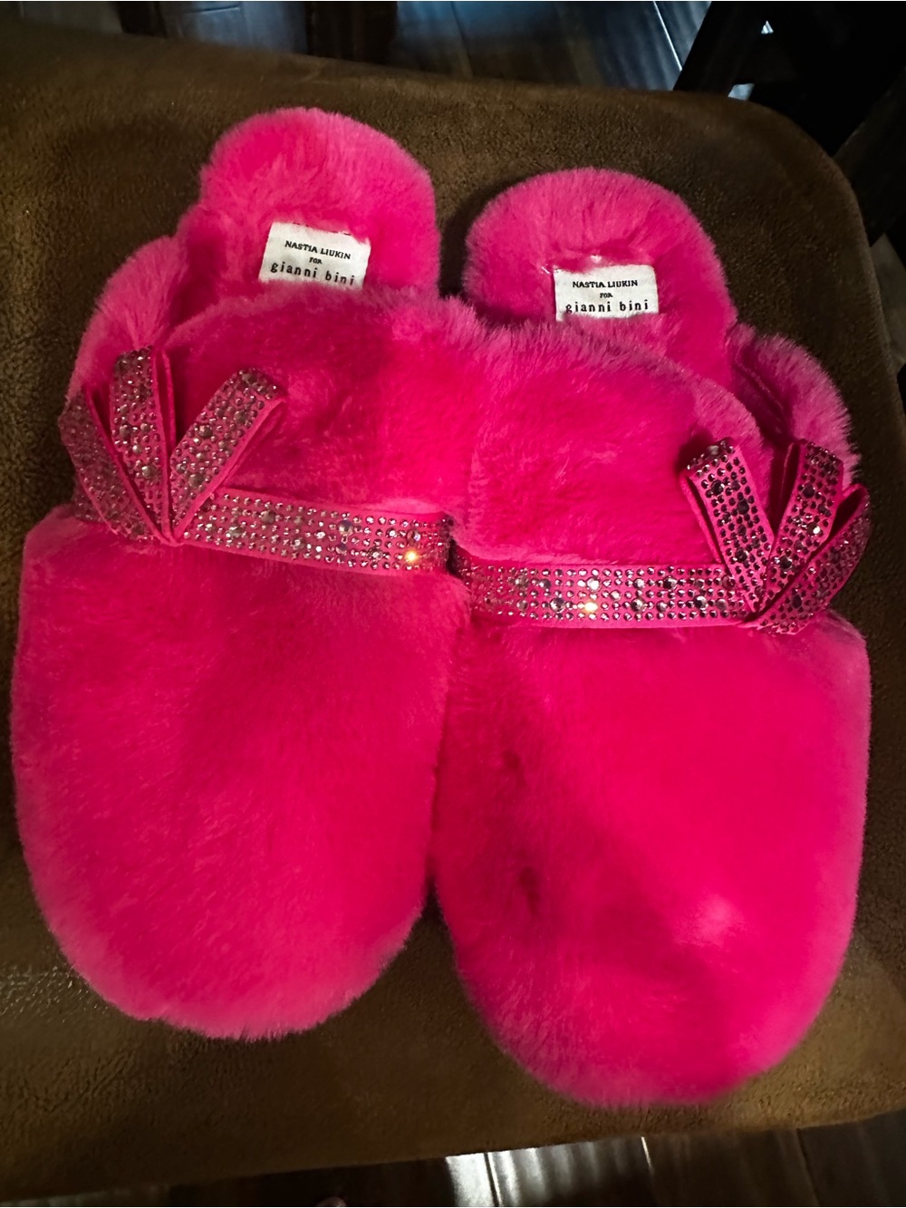 Gianni Bini Vibrant Pink Faux Fur Slip-On Slippers with Rhinestone Bow